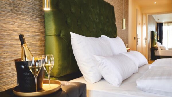 COCOON & Das Carls Hotel