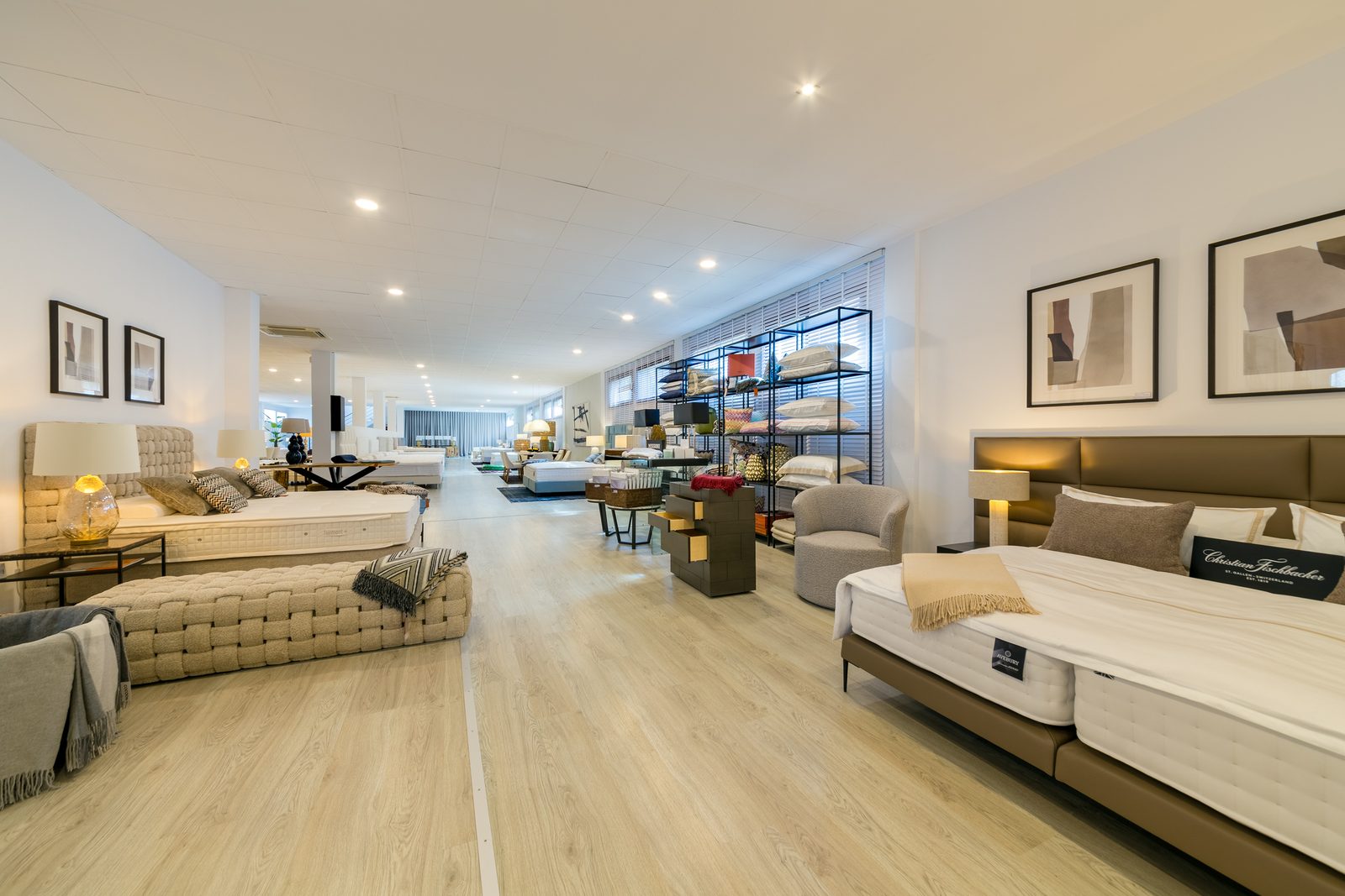 COCOON Mallorca – Ausstellung mit Boxspringbetten und Matratzen