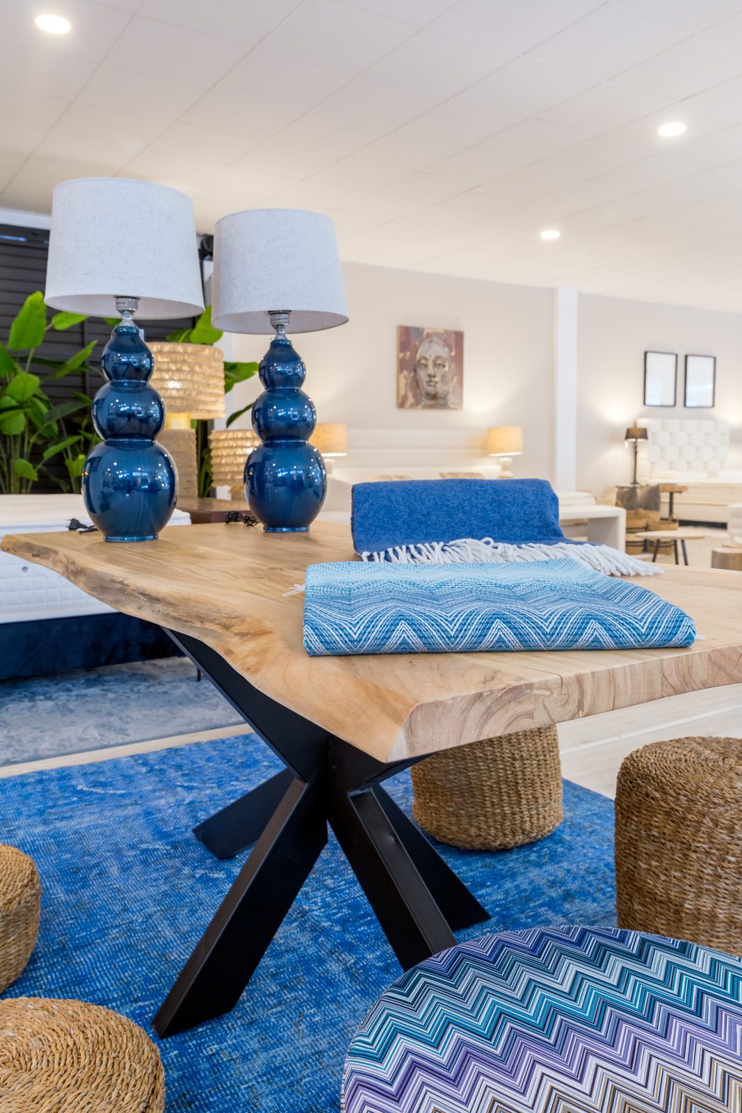 COCOON Mallorca – Wohnaccessoires, Tischleuchten und Textilien